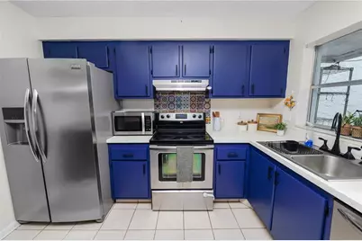 2025 Sylvester Road #L3, Lakeland, FL 33803 - Photo 9