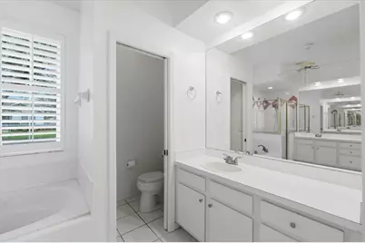 2214 Longmore Circle, Valrico, FL 33596 - Photo 33