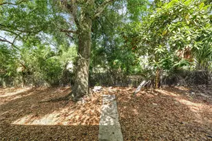 8316 N 12th St, Tampa, FL 33604 - Photo 29