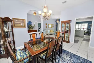 935 Balsamina Dr, Brandon, FL 33510 - Photo 13