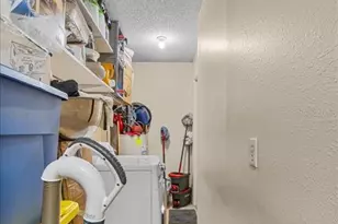 570 Villa Vista Blvd, Lakeland, FL 33813 - Photo 27