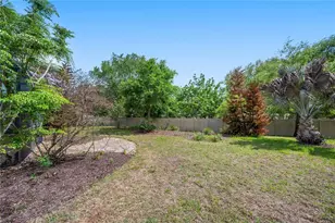 437 Sapphire Dr, Davenport, FL 33837 - Photo 39