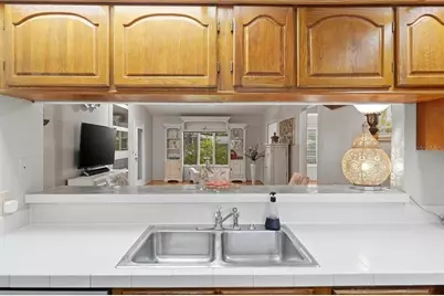 992 Spinnaker Court, Tarpon Springs, FL 34689 - Photo 23