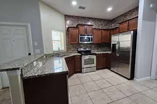 4016 Mountain Chestnut Way, Lakeland, FL 33812 - Photo 3