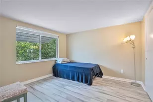 391 N Walton Ave, Tarpon Springs, FL 34689 - Photo 17