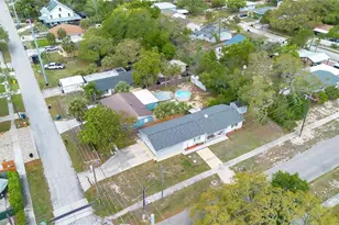 391 N Walton Ave, Tarpon Springs, FL 34689 - Photo 27