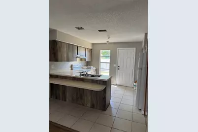 912 Shirley Ann Trail, Lakeland, FL 33809 - Photo 9