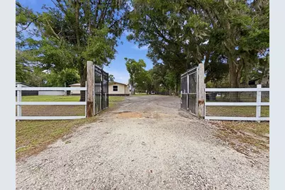5063 Walnut Circle E, Lakeland, FL 33810 - Photo 3