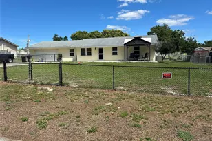 7411 Orange Crest Cir, Lakeland, FL 33810 - Photo 3