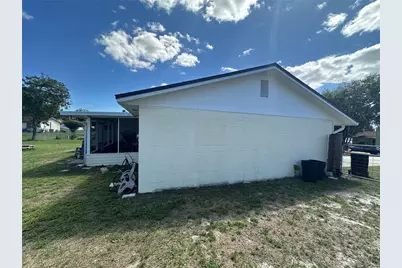 7411 Orange Crest Circle, Lakeland, FL 33810 - Photo 9