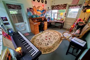 308 NE 10th Ave, Mulberry, FL 33860 - Photo 13