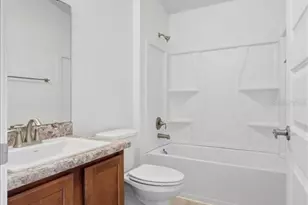 851 Vienna Dr, Winter Haven, FL 33884 - Photo 21