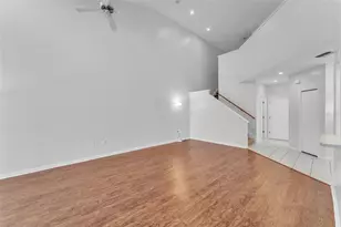 3133 Stonewater Dr, Lakeland, FL 33803 - Photo 11