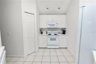 774 Grasslands Village Cir, Lakeland, FL 33803 - Photo 13