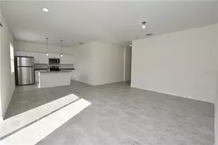 206 W Crescent Dr, Lakeland, FL 33805 - Photo 9