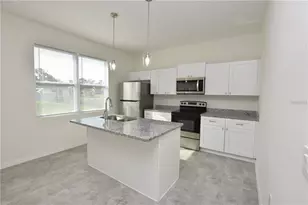206 W Crescent Dr, Lakeland, FL 33805 - Photo 5