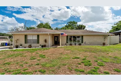 1743 Wilshire Court, Lakeland, FL 33809 - Photo 1