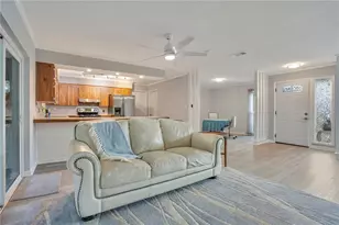 3203 Bonnybrook Dr N, Lakeland, FL 33811 - Photo 9