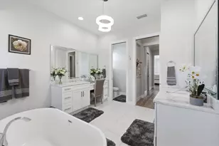 8293 Cypress Trace Blvd, Lakeland, FL 33809 - Photo 27