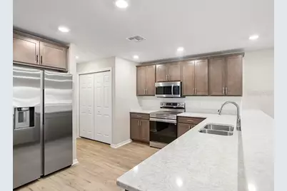 322 Chesapeake Drive, Saint Cloud, FL 34771 - Photo 5