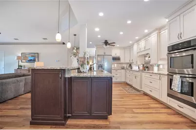 708 Hunters Run Boulevard, Lakeland, FL 33809 - Photo 17