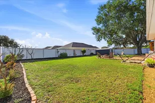 1620 Doves View Cir, Auburndale, FL 33823 - Photo 43