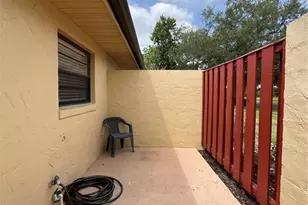1052 Medinah Dr, Winter Haven, FL 33884 - Photo 7