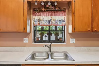 842 Rockingham Road, Lakeland, FL 33809 - Photo 13