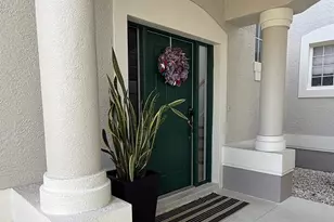 629 Grasslands Village Cir, Lakeland, FL 33803 - Photo 3