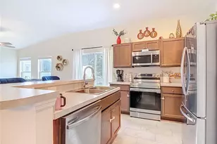 292 Arbuthnot St, Winter Haven, FL 33881 - Photo 9