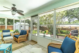 744 Cedar Knoll Dr N, Lakeland, FL 33809 - Photo 17