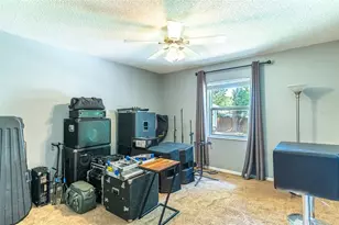 744 Cedar Knoll Dr N, Lakeland, FL 33809 - Photo 13