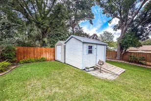 744 Cedar Knoll Dr N, Lakeland, FL 33809 - Photo 39