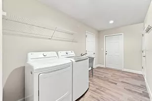 1308 Glenford Ln, Lakeland, FL 33813 - Photo 37