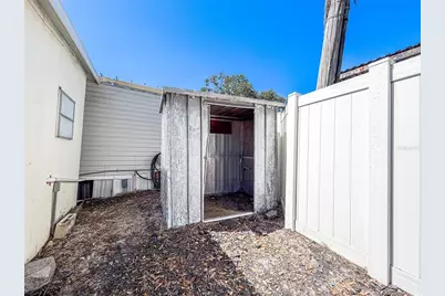 5807 Barry Lane, Tampa, FL 33634 - Photo 17
