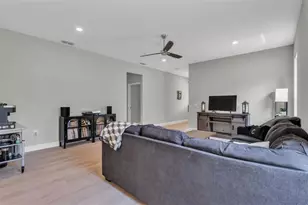 1221 King Ave, Lakeland, FL 33803 - Photo 9