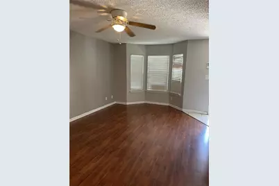 2302 Maki Road #40, Plant City, FL 33563 - Photo 5