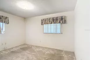 313 W Highland Dr, Lakeland, FL 33813 - Photo 29
