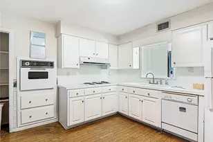 313 W Highland Dr, Lakeland, FL 33813 - Photo 7