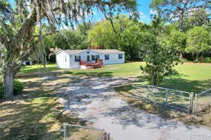 321 Kent Rd, Lakeland, FL 33809 - Photo 3