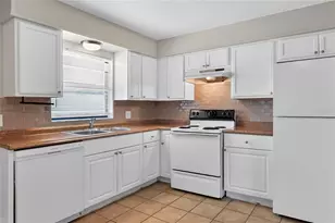 1554 Sarah St, Lake Wales, FL 33898 - Photo 9