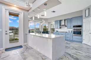 934 Symphony Isles Blvd, Apollo Beach, FL 33572 - Photo 3