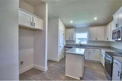 4705 Grandview Glen Drive, Auburndale, FL 33823 - Photo 11