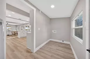 723 W Myrtle St, Lakeland, FL 33815 - Photo 15