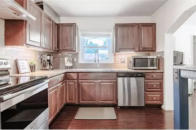 848 Valencia Street E, Lakeland, FL 33805 - Photo 11