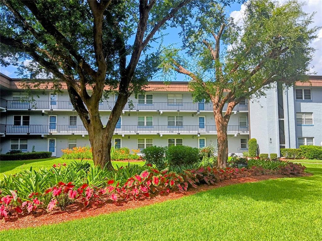 333 Lake Howard Dr NW #312C - 333 Lake Howard Dr NW #312C, Winter Haven, FL 33880 Luxury Property | Jose Angel Pina