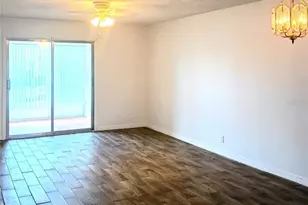 333 Lake Howard Dr NW, Winter Haven, FL 33880 - Photo 3