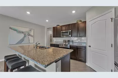 2633 Galway Grove Way, Lakeland, FL 33811 - Photo 5