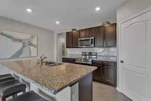 2633 Galway Grv Wy, Lakeland, FL 33811 - Photo 5