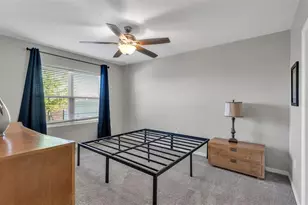 2633 Galway Grv Wy, Lakeland, FL 33811 - Photo 13